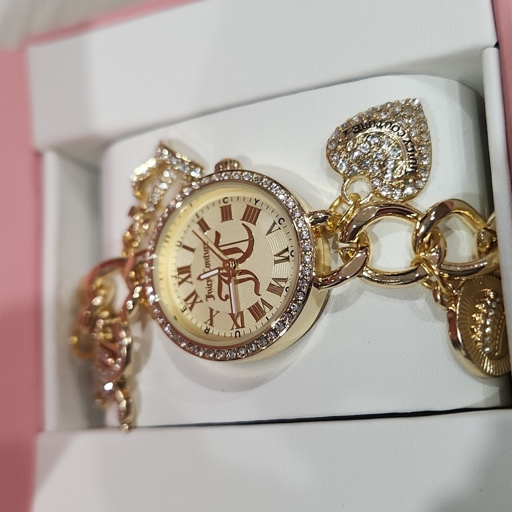 🔹️Juicy Couture 🔹️Charm Bracelet Wrist Watch, Hanging Charms Costume Jewelry - Picture 4 of 5